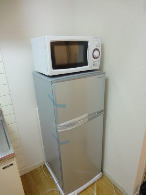 Other Equipment. Refrigerator of new ・ With microwave