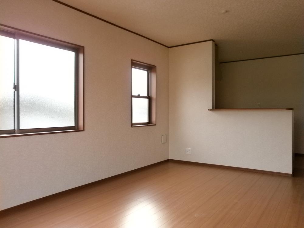 Living. The company construction cases