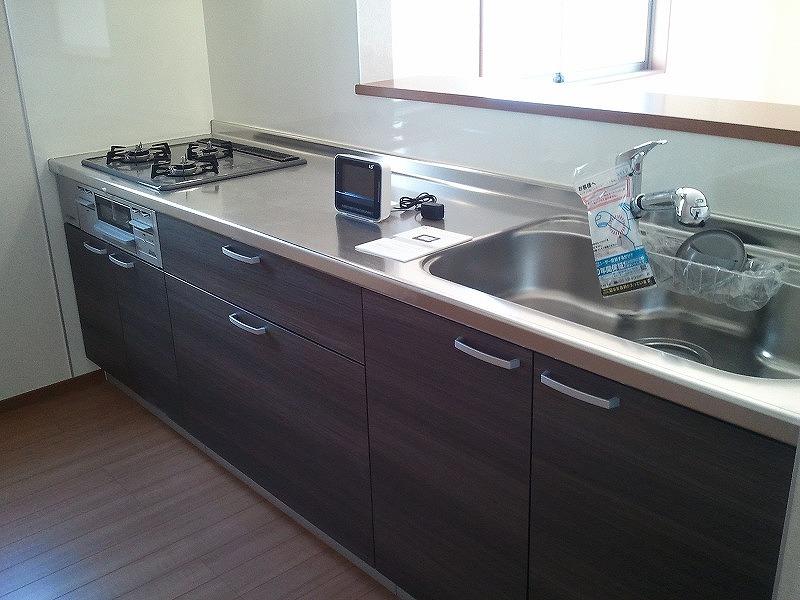 Same specifications photo (kitchen). (All Building) same specification