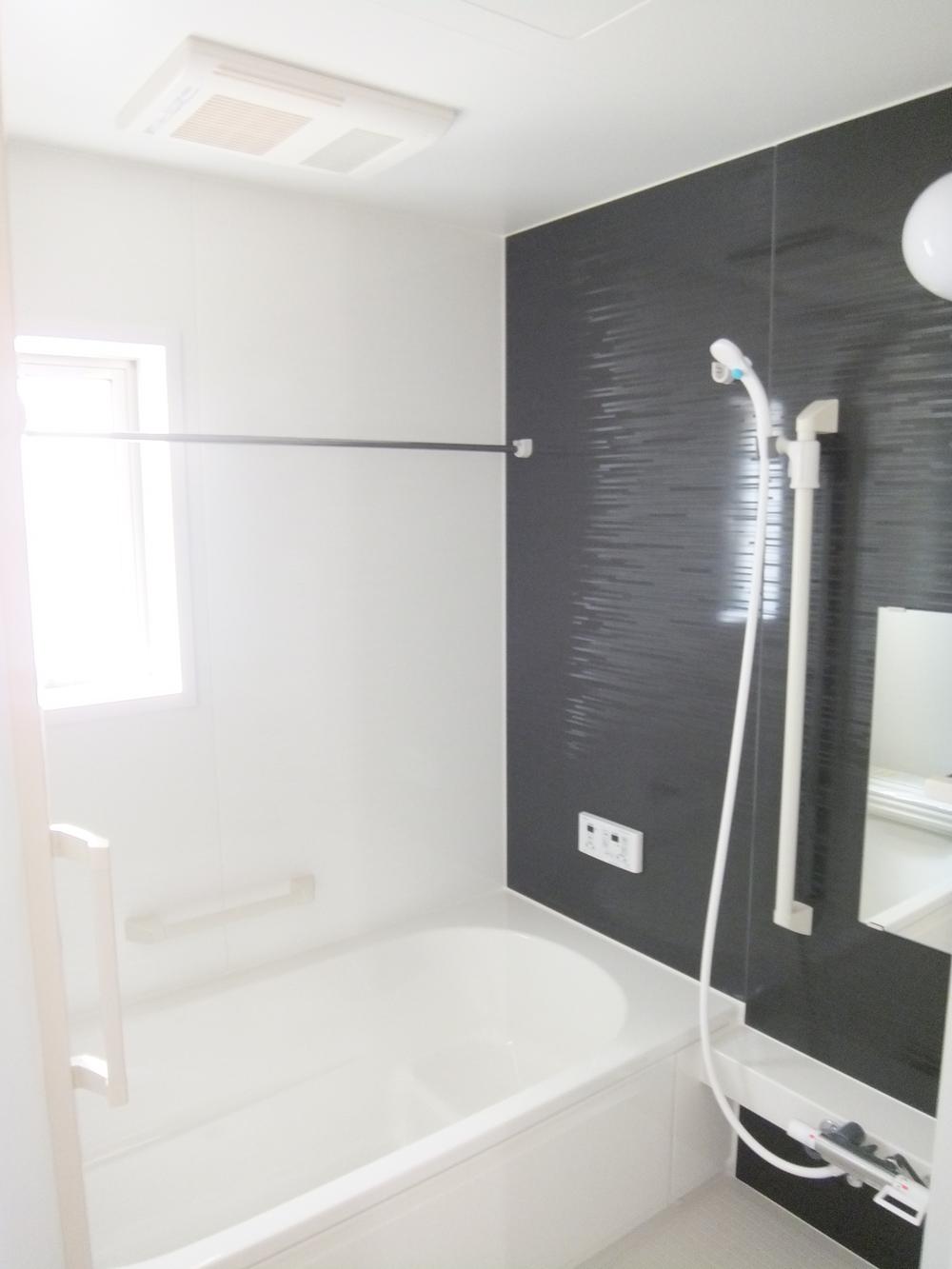 Same specifications photo (bathroom). Example of construction (bus with bathroom dryer)