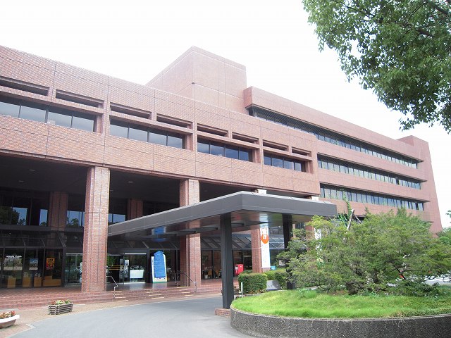 Government office. 1984m to Tatebayashi City Hall (government office)