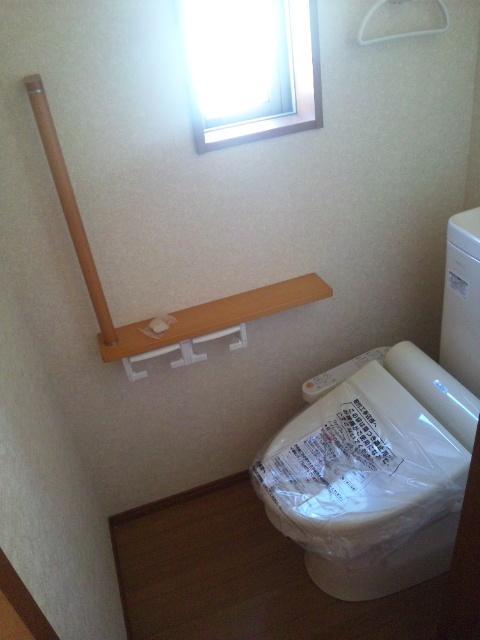 Toilet. Bidet with toilet is standard equipment on the first floor and the second floor. 