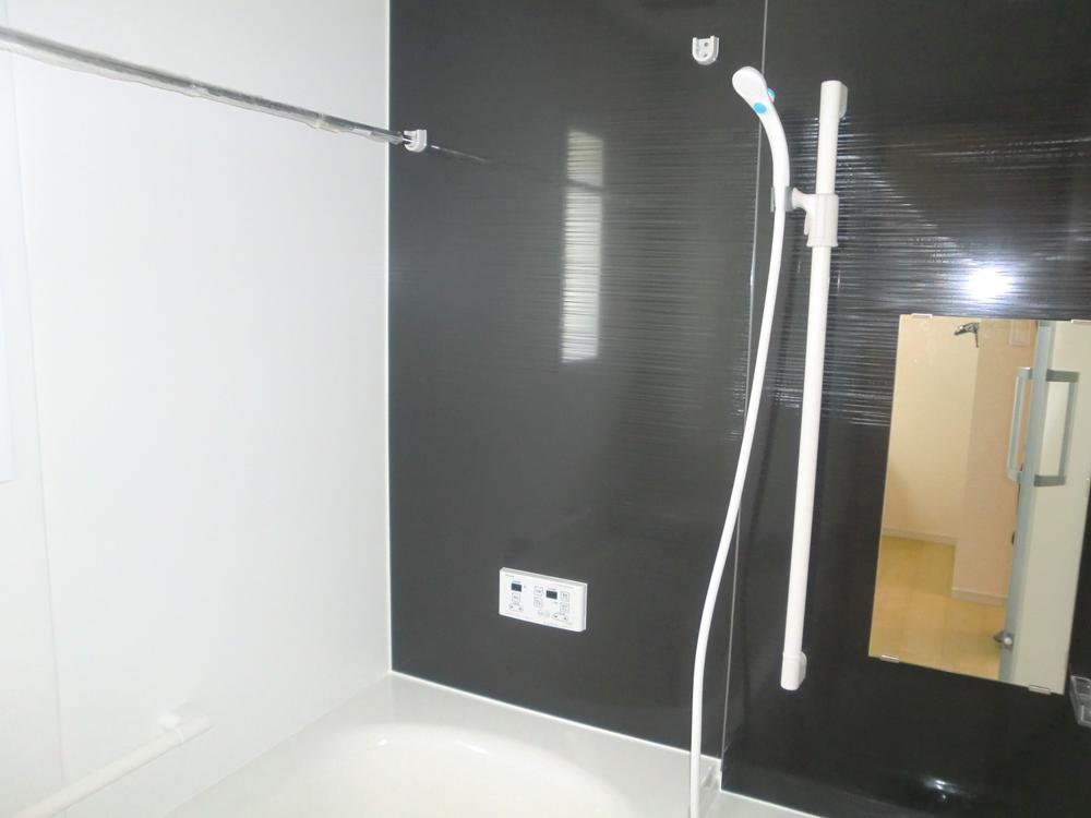 Bathroom. 1 Building unit bus (1 tsubo type)