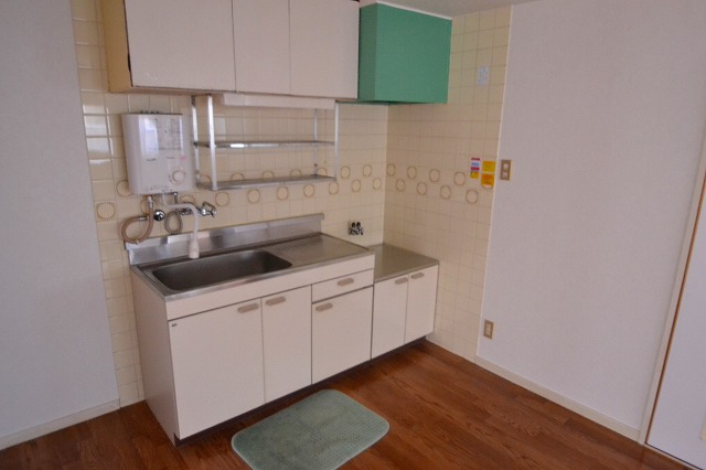 Kitchen.  ☆ Stylish kitchen with the white tones ☆