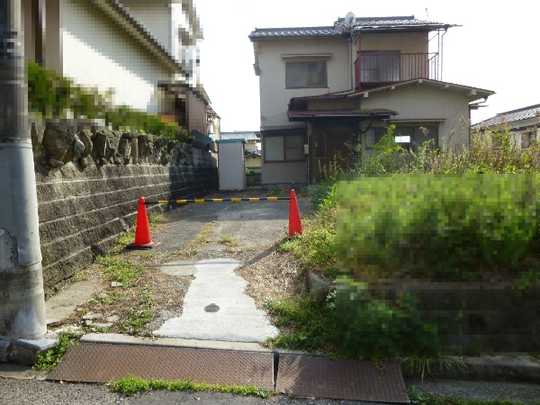 Local land photo. It is the entrance part! 