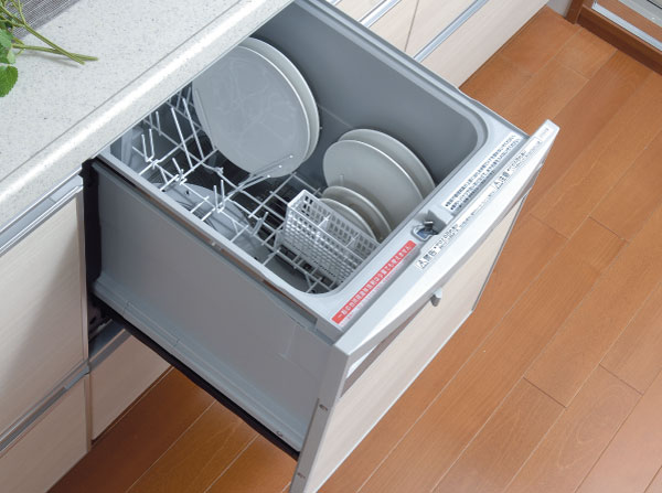 Kitchen.  [Dishwasher] Standard equipped with a dishwasher, which would reduce the clean up of tableware with a single switch. It will produce an after-dinner family reunion. (Same specifications)