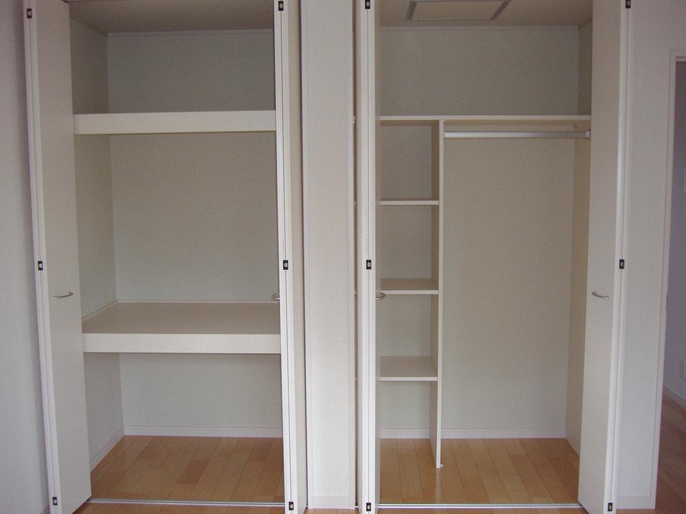 Non-living room. Storage of 2 Kainushi bedroom (November 2013) Shooting