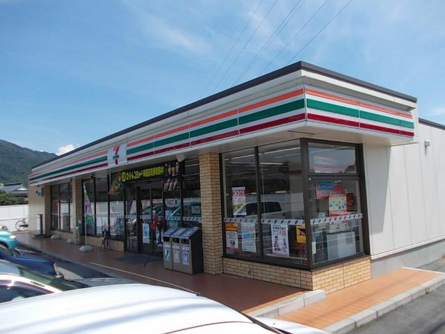 Convenience store. Seven-Eleven 493m to Kumano Town Hall south shop