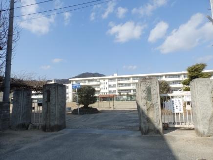 Primary school. 1437m to Kumano Municipal Kumano first elementary school