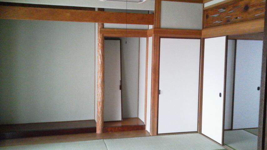 Other introspection. First floor Japanese-style room alcove