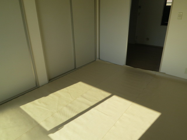 Other room space. 6 Pledge Japanese-style room