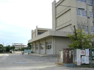 Primary school. 1380m to Fukuyama City Matsunaga Elementary School