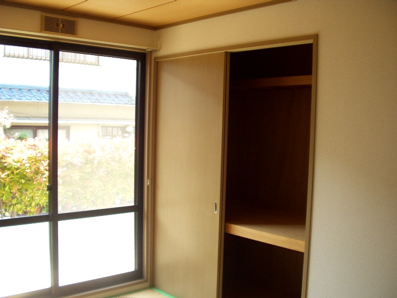 Receipt. Japanese-style room With closet