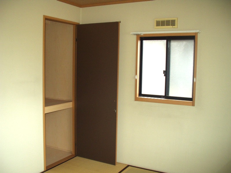 Living and room. 2F Japanese-style room Armoire