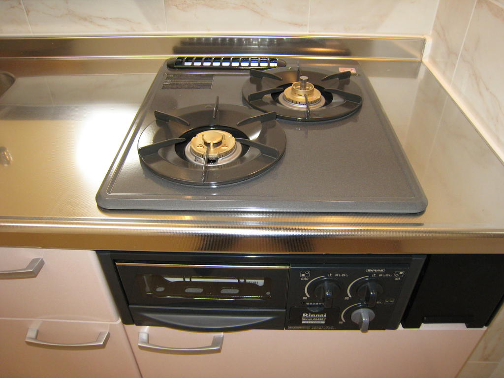 Kitchen. 2 lot gas stoves