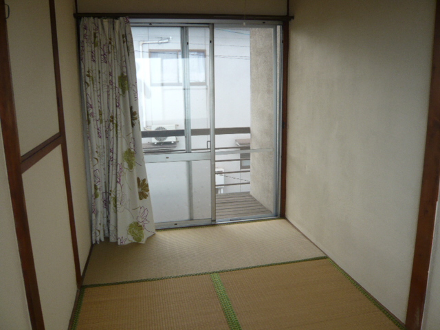 Living and room. Second floor ・ Japanese-style room