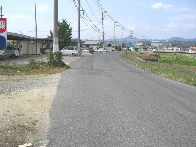 Local photos, including front road