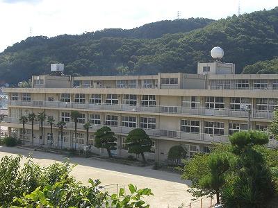 Primary school. 1006m to Fukuyama Municipal Kasuga Elementary School
