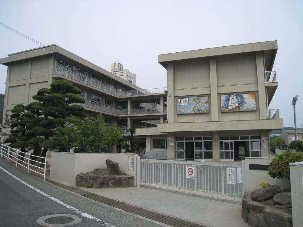 Other. Ohno Tsu elementary school is. 