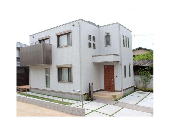 Local appearance photo.  ☆ Solar power ☆ Paste the total tile ☆ furniture ・ With consumer electronics ☆ It is a model house that can be accommodation. 