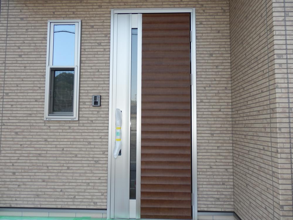 Entrance. YKK front door. 