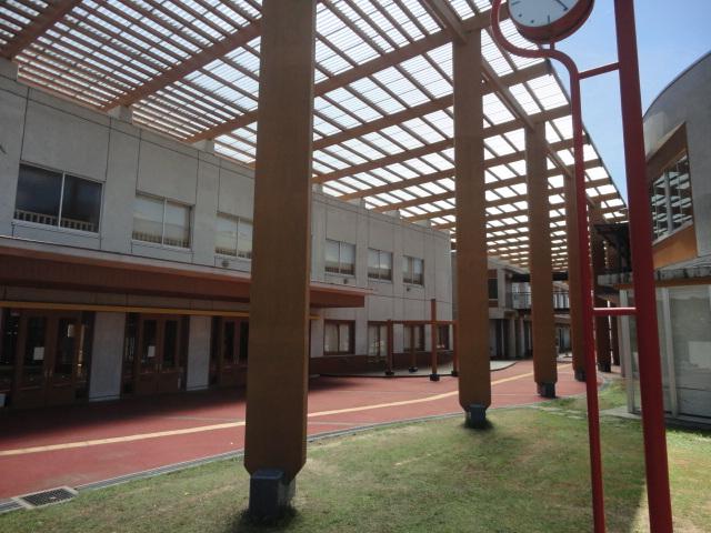 Primary school. Spatula until the elementary school 565m