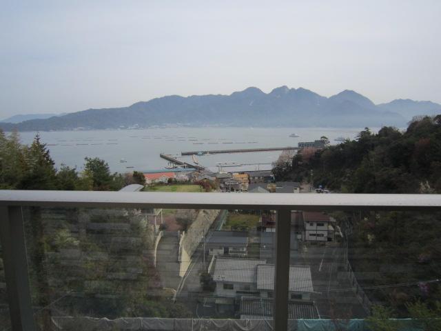 View photos from the dwelling unit. View from local (April 2013) Shooting