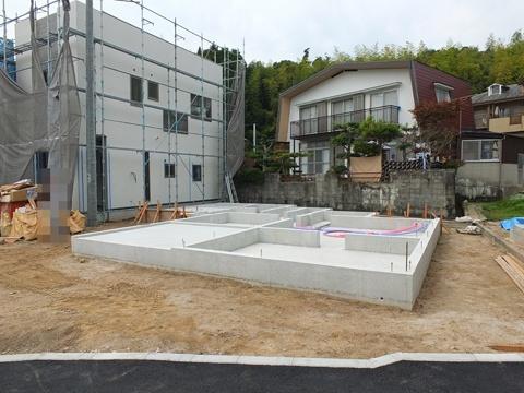 Local appearance photo. November 9 shooting