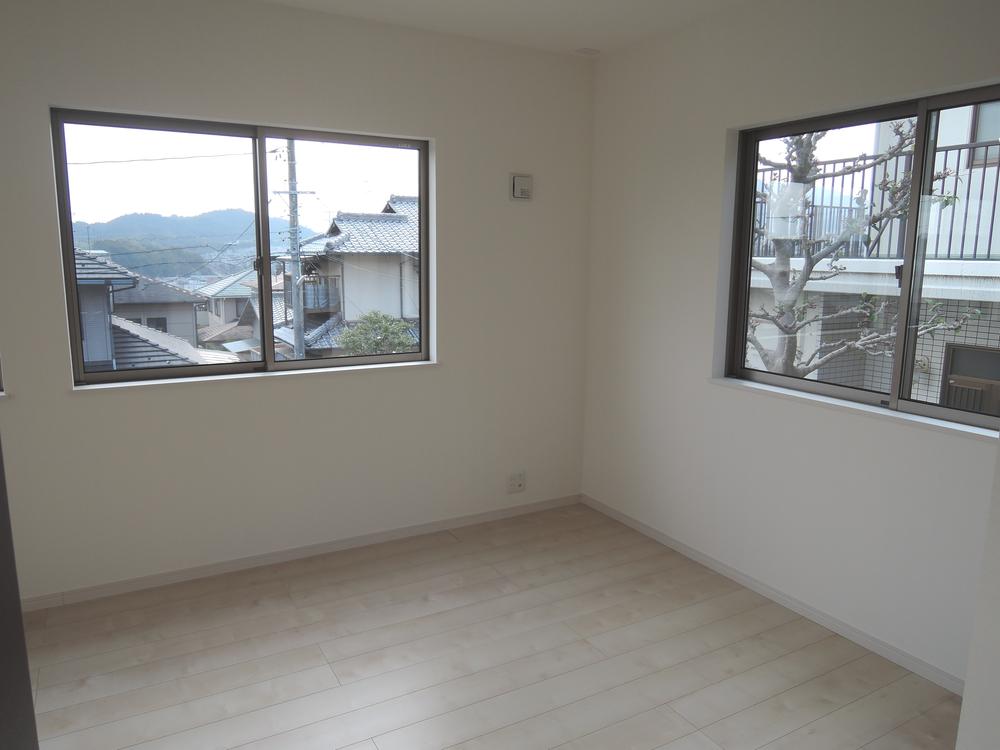 Non-living room. Indoor site (November 2013) Shooting