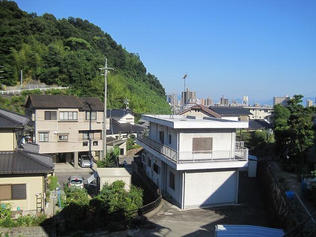 View photos from the dwelling unit