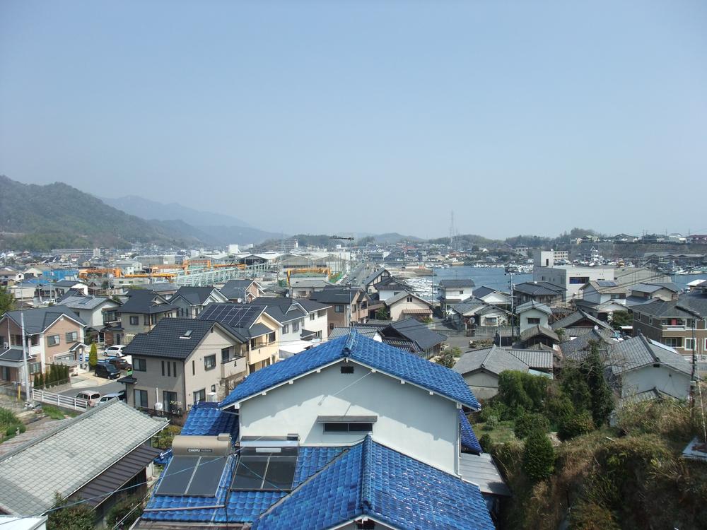 View photos from the dwelling unit. Indoor (March 2013) Shooting