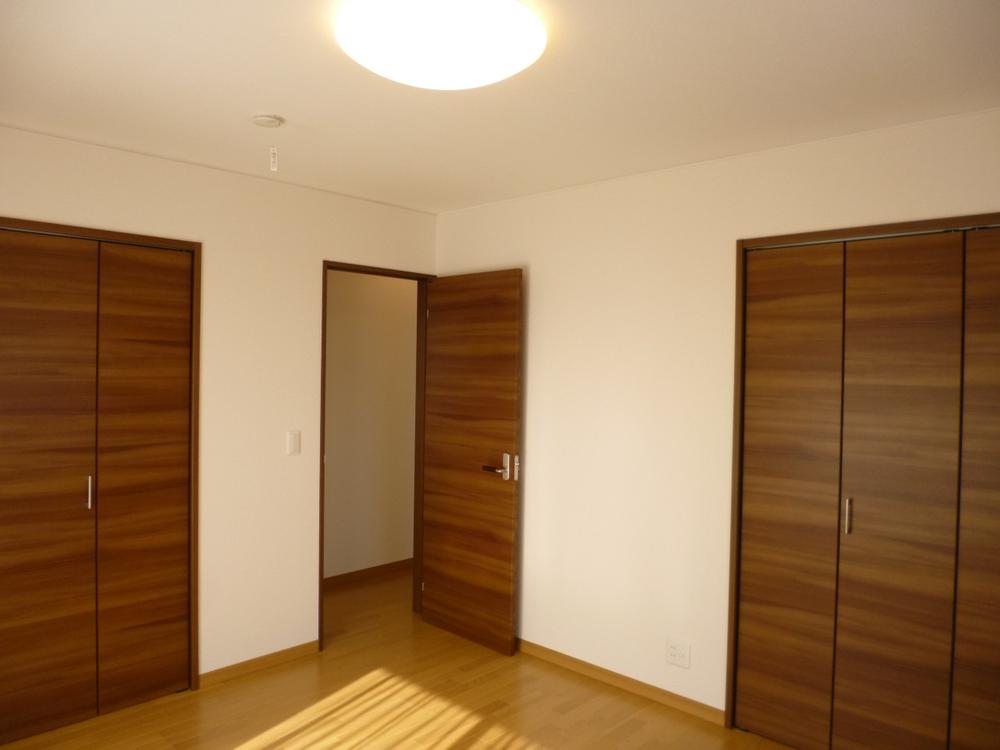 Non-living room. (October 2013) Shooting