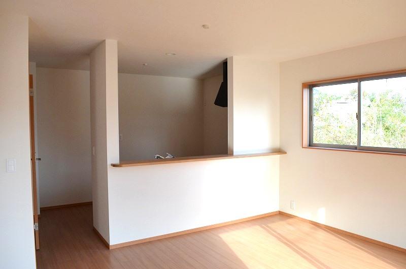 Living. 15 Pledge of bright living room