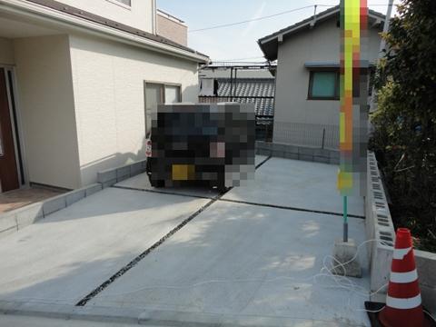 Local appearance photo. Parking lot