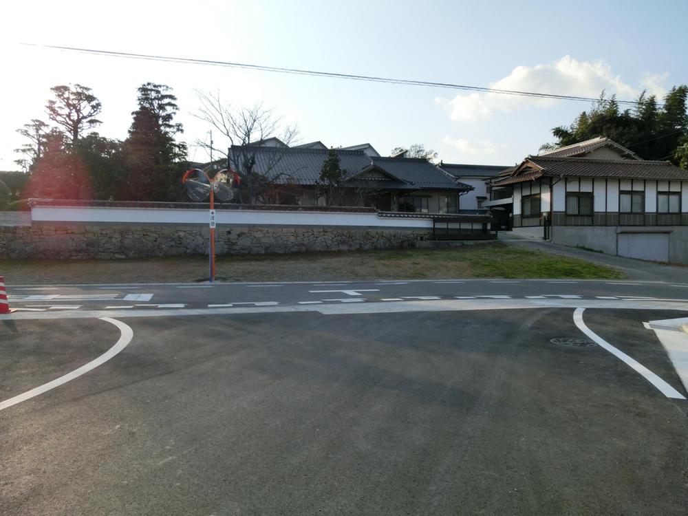 Local photos, including front road