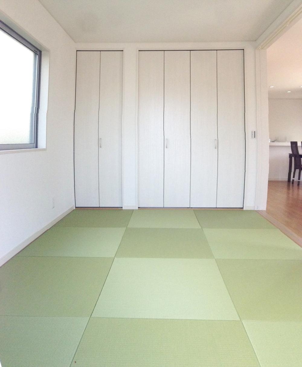 Non-living room. 6 Pledge Japanese-style room. Of course that's used as an extension of the living room, Among children is small, you can use it as a bedroom. 