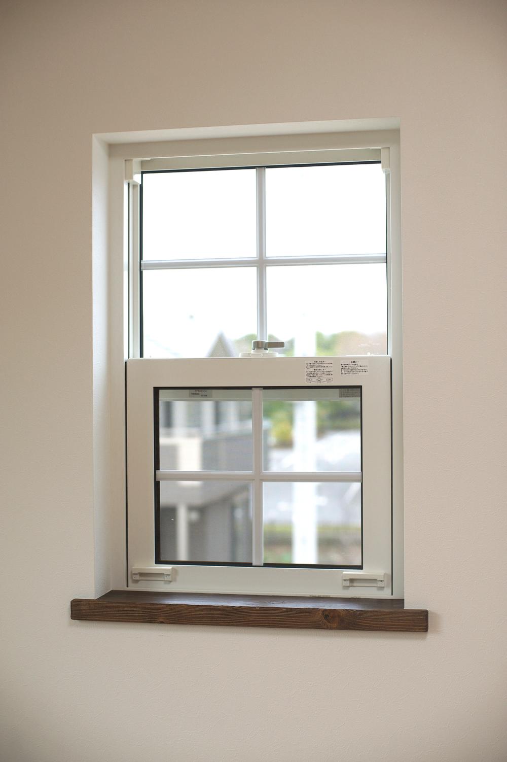 Same specifications photos (Other introspection). Sash high-performance resin sash! Glass even Low-E pair glass! Not just cute, Also enhance performance! 