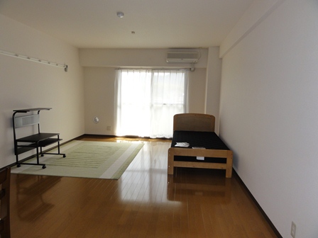 Living and room. It is convenient because it is bet-with