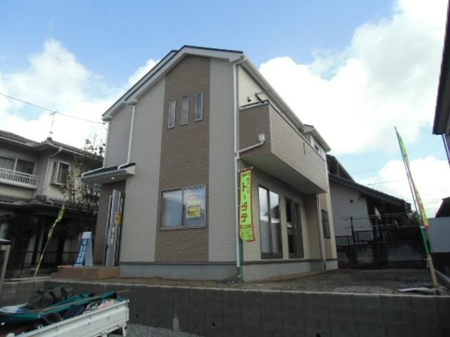 Local photos, including front road