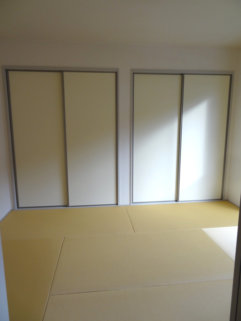 Other room space. Japanese-style room Yoshikusatatami