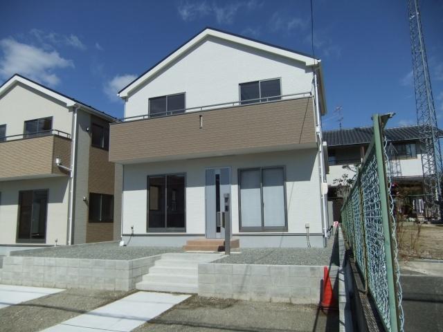 Local appearance photo