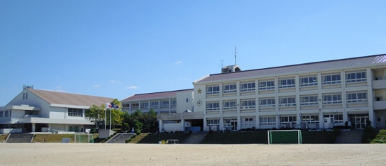 Primary school. 1394m to Higashi-Hiroshima City Museum of Saijo Elementary School (elementary school)