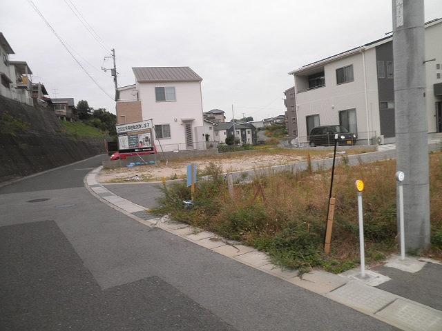 Local appearance photo. Local (10 May 2013) Shooting