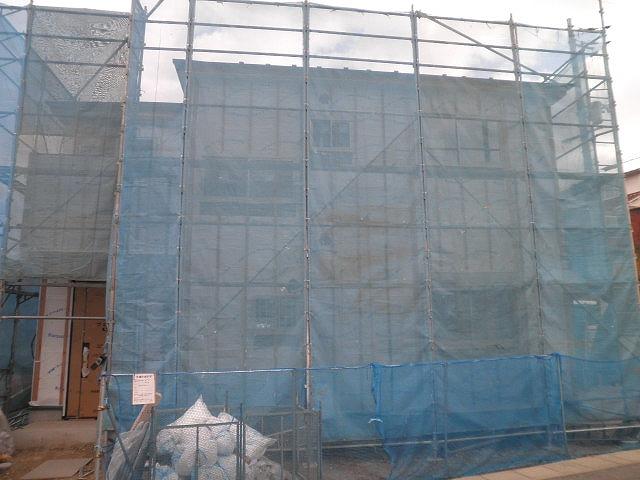 Local appearance photo. Local (12 May 2013) Shooting