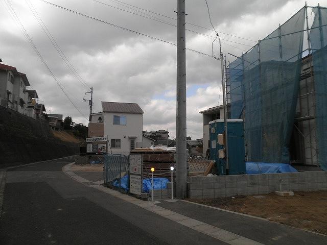 Local appearance photo. Local (12 May 2013) Shooting