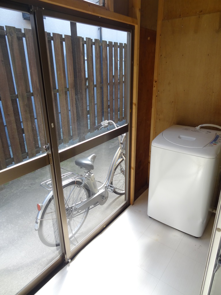 Other Equipment. Sun room with refrigerator