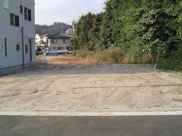 Local appearance photo. Local (11 May 2013) Shooting