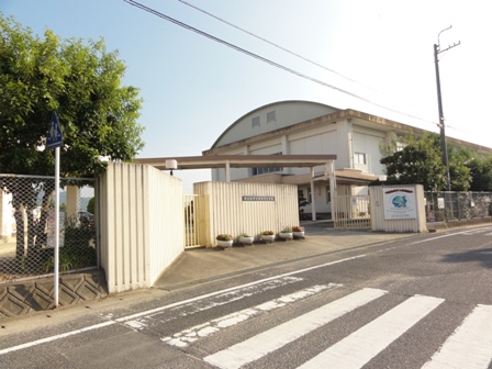 Primary school. 1470m to Higashi-Hiroshima City Museum of Misono 宇小 school (elementary school)
