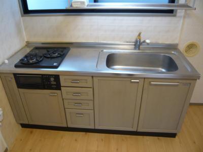 Kitchen. Stove, With grill