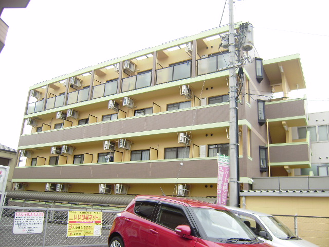 Building appearance. Reinforced concrete apartment type!